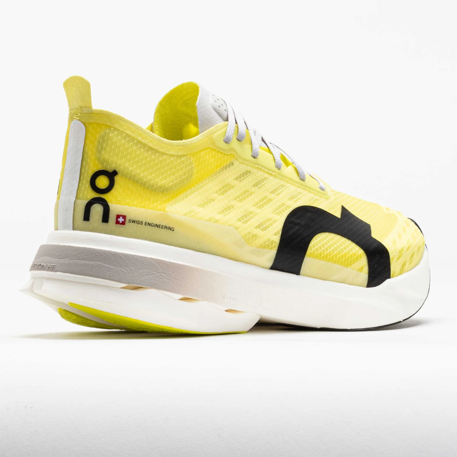 On Running On Cloudboom Strike Women's Limelight/Wolf 8 On Running On Cloudboom Strike Women's Limelight/Wolf - Image 6