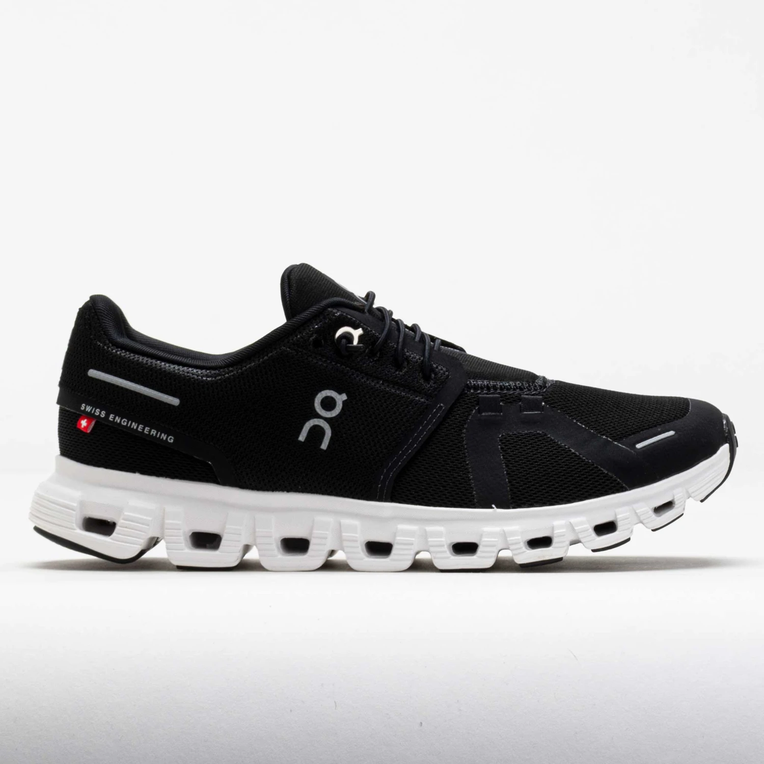 On Running On Cloud 6 Women's Black/White 3 On Running On Cloud 6 Women's Black/White