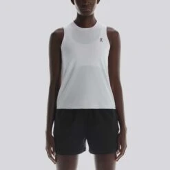 On Running On Court Tank Women's 22 On Running On Court Tank Women's -Holabird sports 758371 108 1