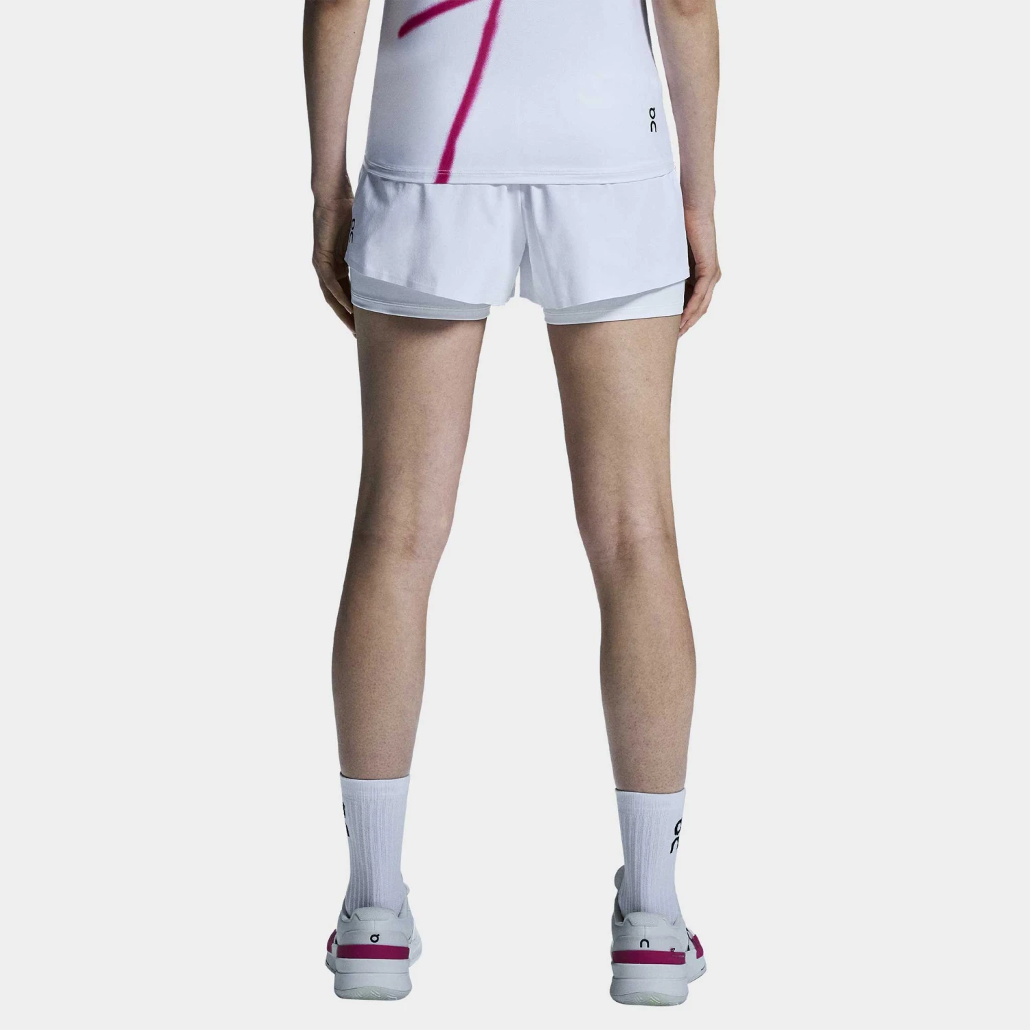 On Running On Court Shorts 2025 Women's 4 On Running On Court Shorts 2025 Women's - Image 2